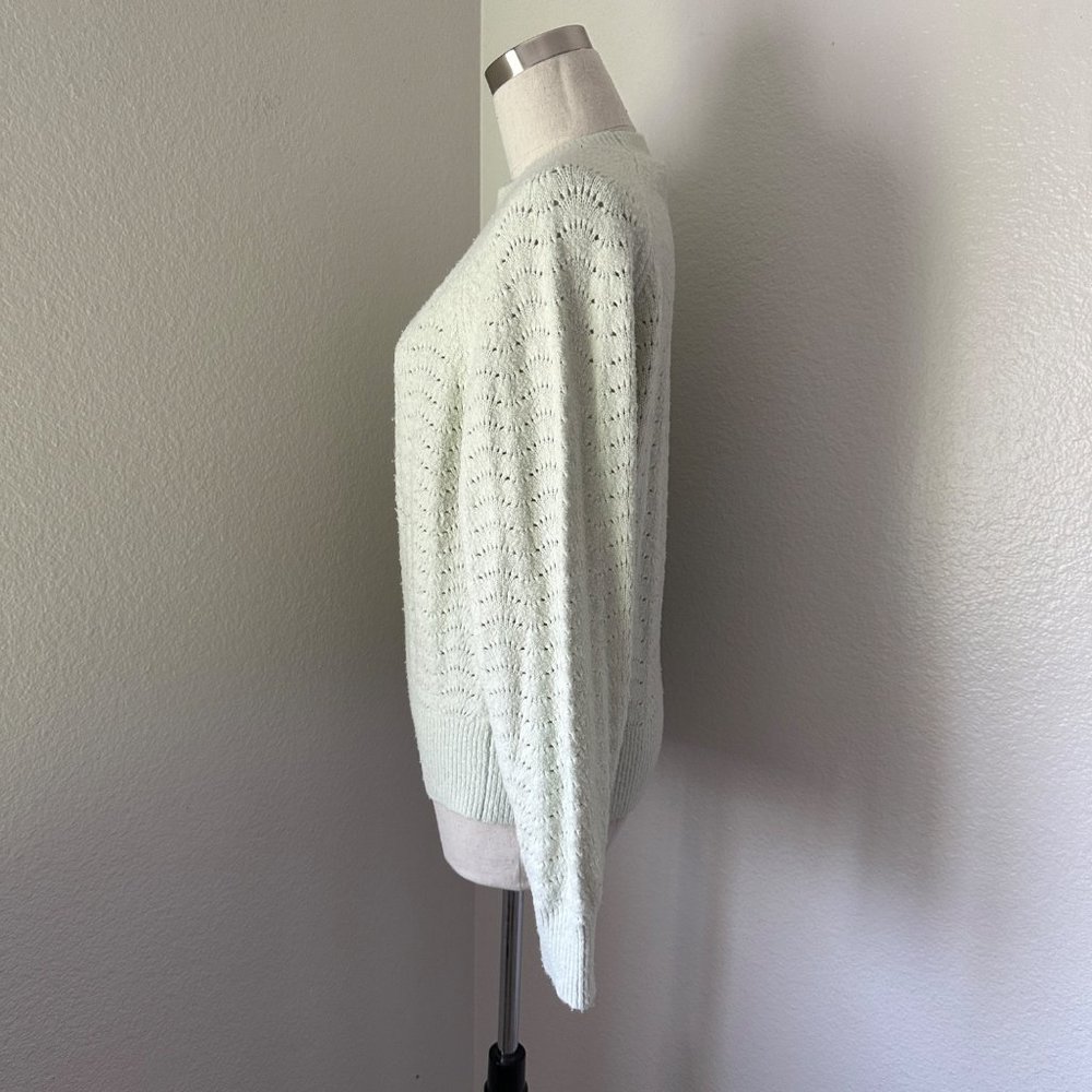 Uniqlo Light Soufflle Yarn Pointelle Crew Neck Long Sleeve Sweater Mint Color XS - Picture 2 of 7